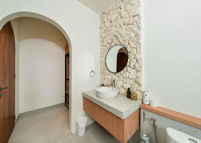 Villa Nuq - Spacious 3br Pool Seminyak (Bali)