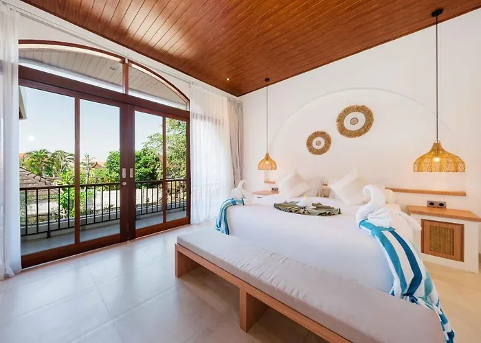 Villa Nuq - Spacious 3br Pool *